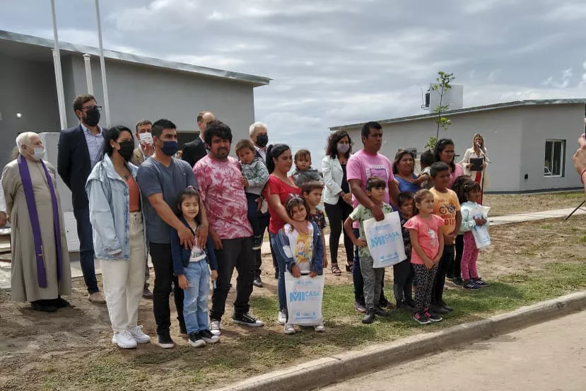 163056_whatsapp-image-2022-02-25-at-12.07.24--1-