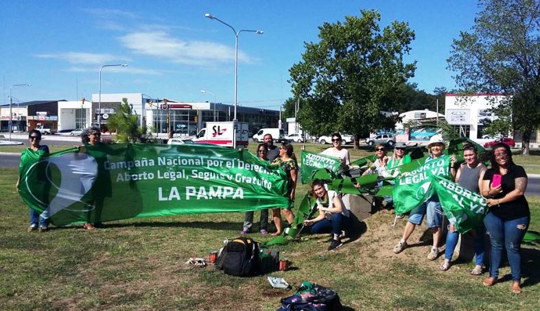 monumento pañuelos verdes