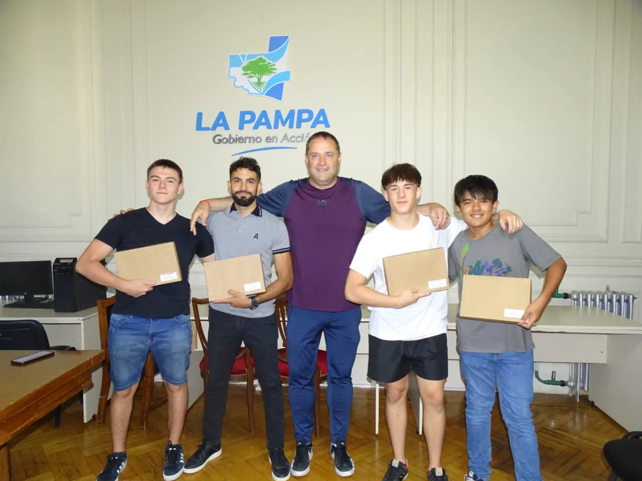 108904_whatsapp-image-2024-01-05-at-17.59.52