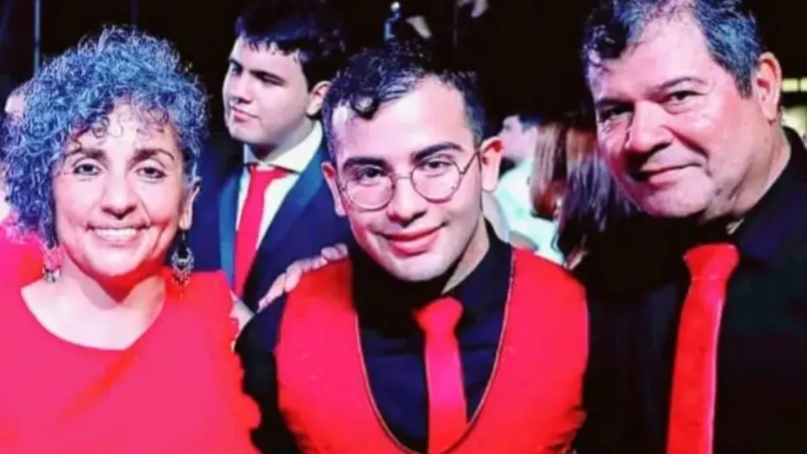 marcela-acuna-cesar-y-emerenciano-sena-1598079