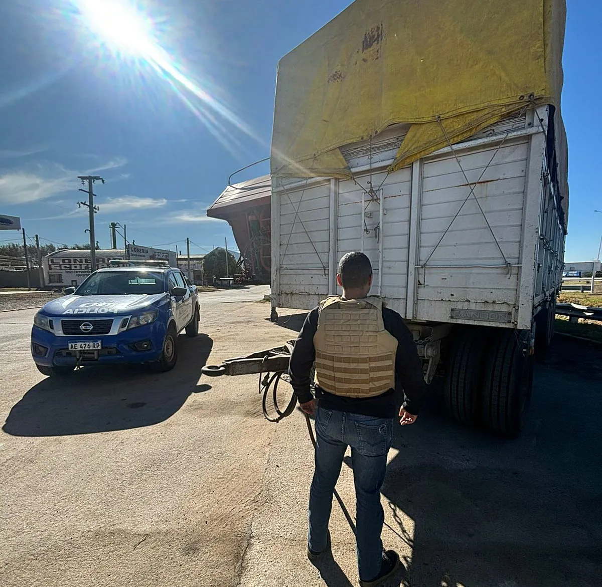 ACOPLADO SUSTRAIDO LA PAMPA 2