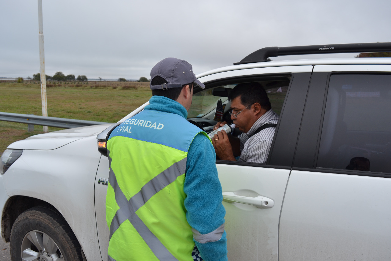 f5a29840-95a7-457f-8c7c-6c0cf632ea33