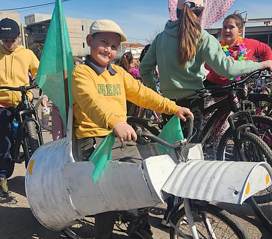 bicicleteada escuela 2222 dia dle niño 2026 1