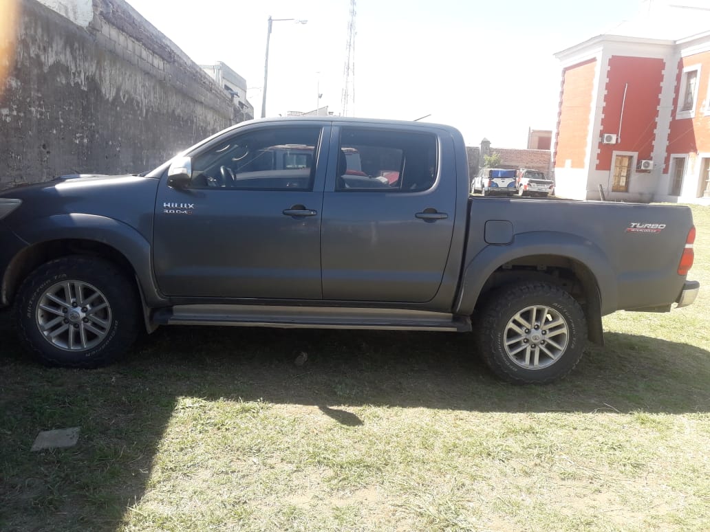 6716bd0d-cdab-45f2-852b-a9d102e375e6