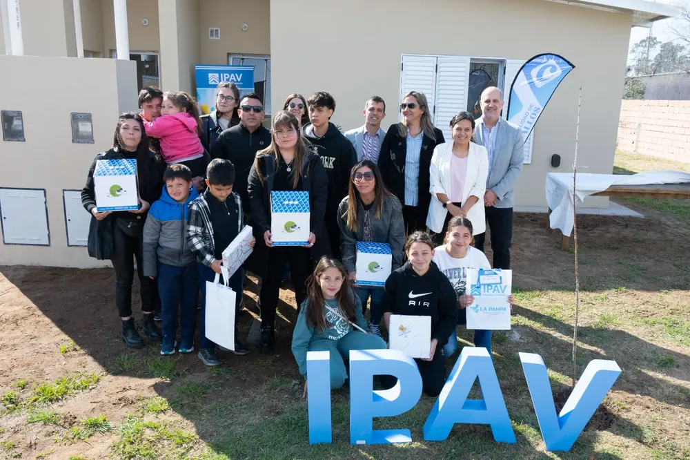 578739_img-20250828-wa0079