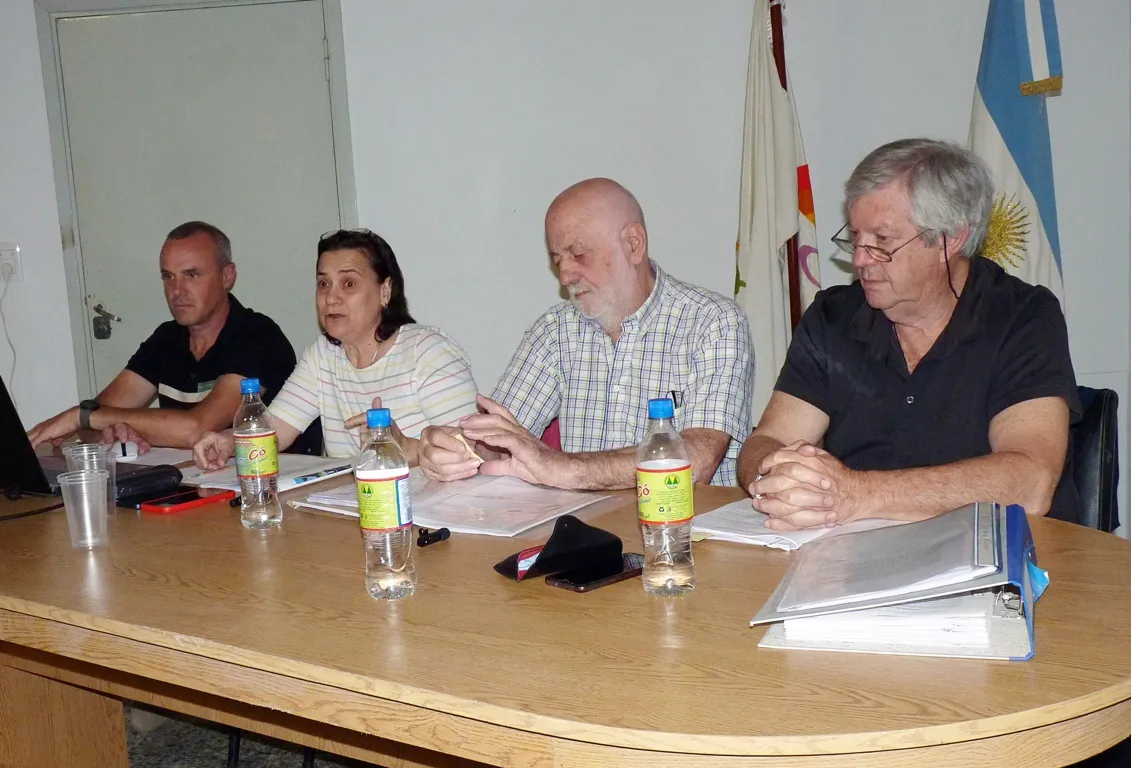 COOPERATIVA ASAMBLEA 2025 4 FILE