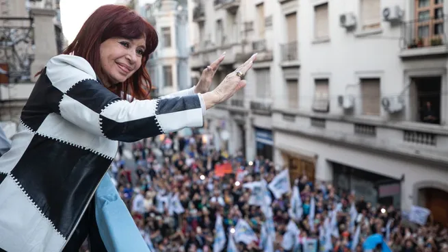 cristina-kirchner-marcha-universitariajpeg
