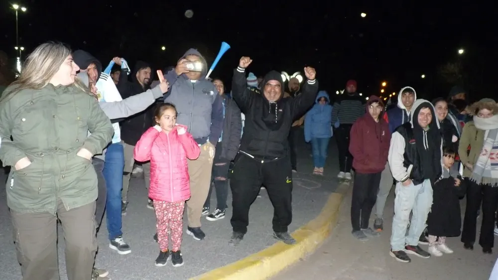 caravana argentina campeon 21 (FILEminimizer)