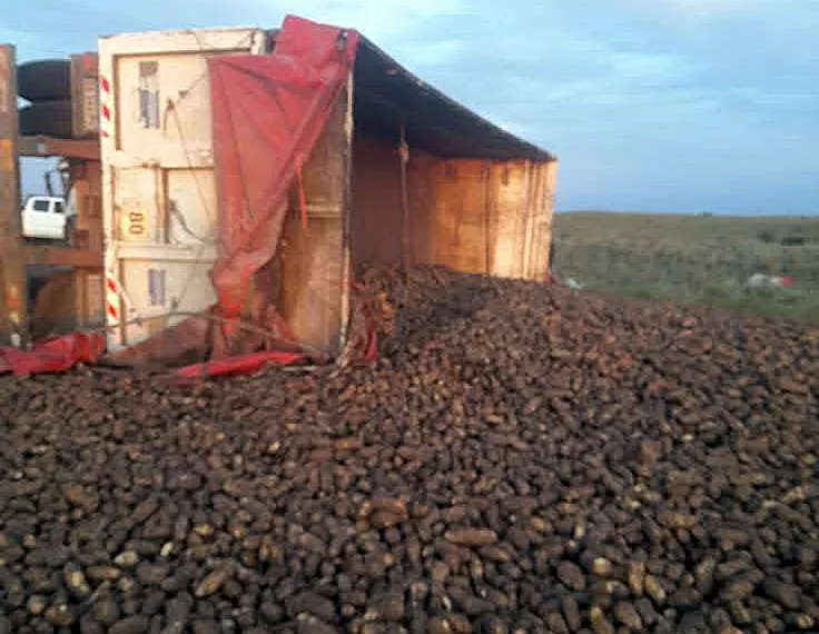 vuelco camión papas 2