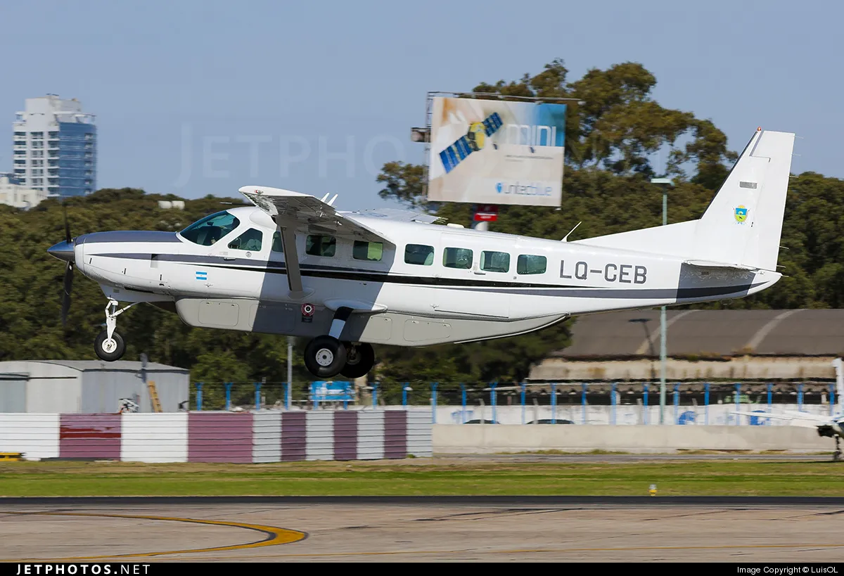 avion gobernacion la pampa