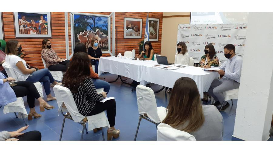 CAPACITACIÓN TURISMO