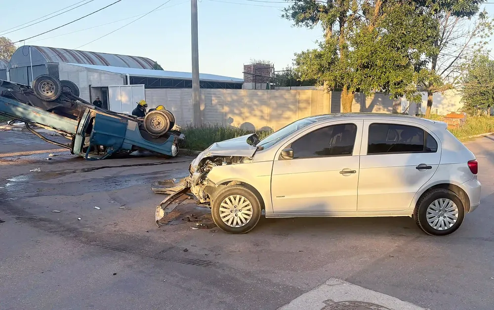 CHOQUE Y VUELCO LUIGGI 3 c