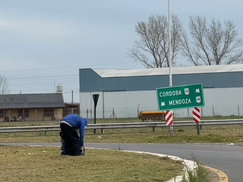 corte pasto ruta rotonda 3