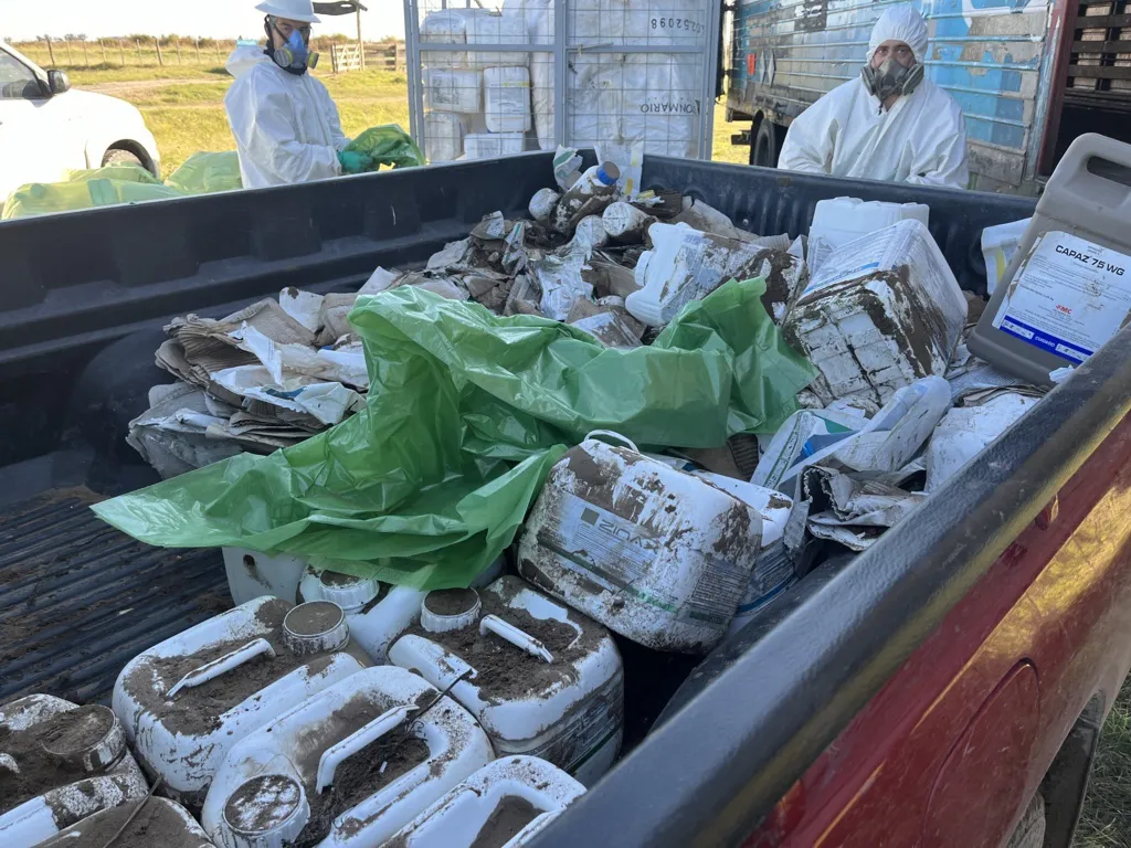 campo limpio bidones fitosanitarios envases 3 (FILEminimizer)
