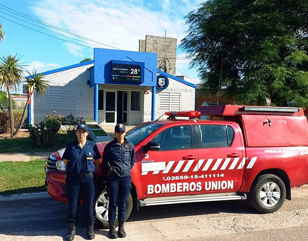 cuartel y camioneta unión