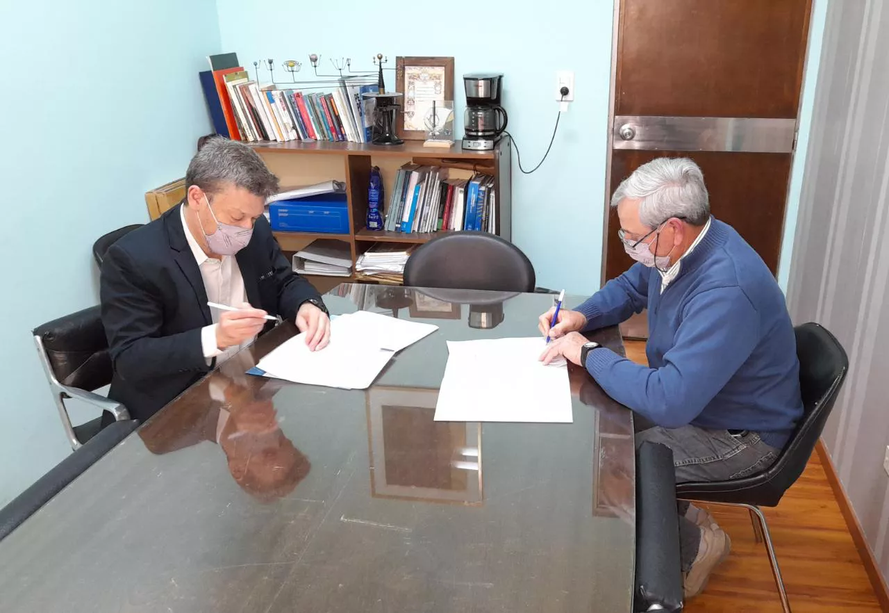 b9bfa32d-a198-403e-ae00-5ca840f67c21