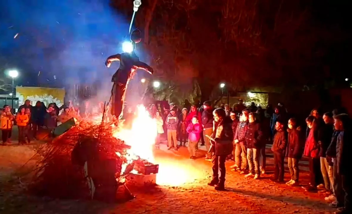 fuego iglesia tres