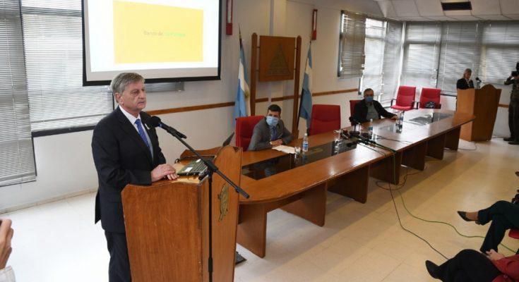 ziliotto conf de prensa en Vialidad