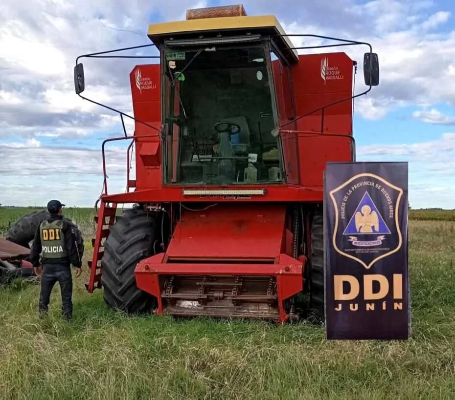 cosechadora robada arenales