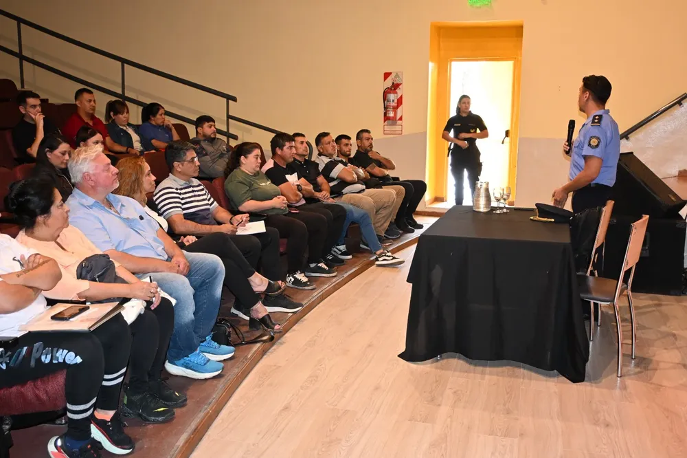 3c5fe2e0-8434-49f8-b3b6-73321c5e0ac2