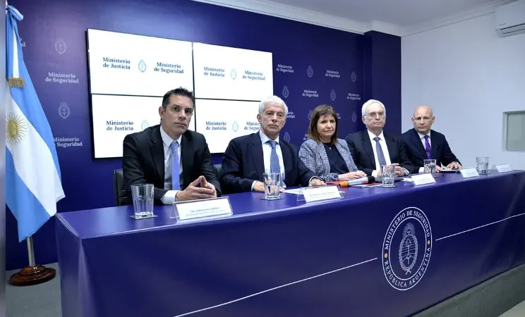 Bullrich Cuneo