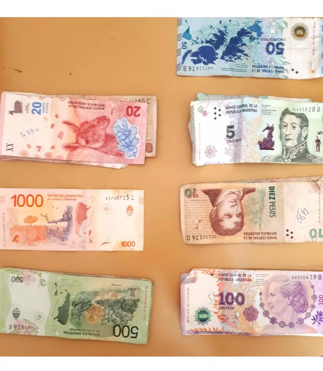 dinero robo