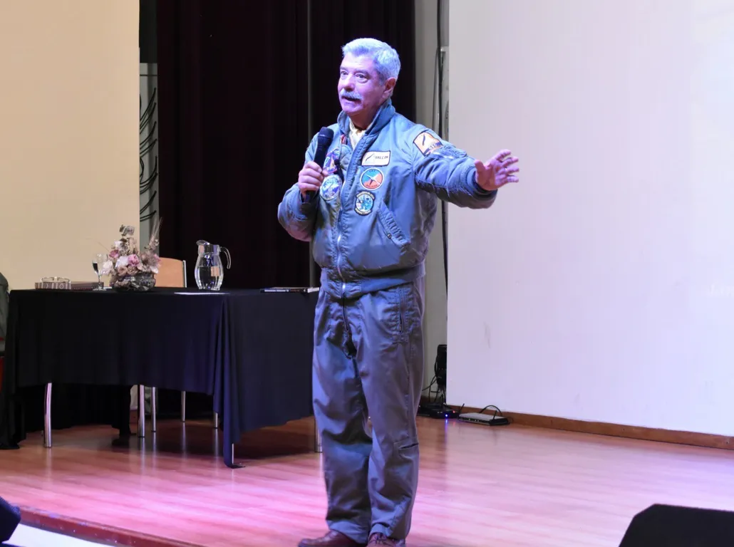 pipi sanchez 12 (FILEminimizer)