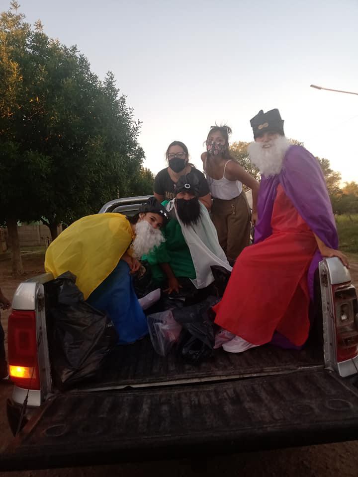 reyes larroude