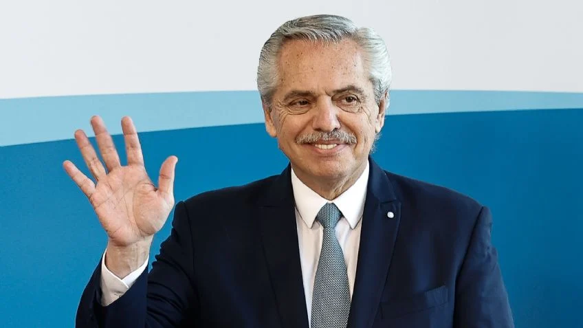 ALBERTO FERNANDEZ