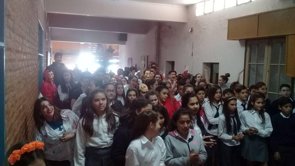 42250800_2099453556732972_4647159544894455808_n