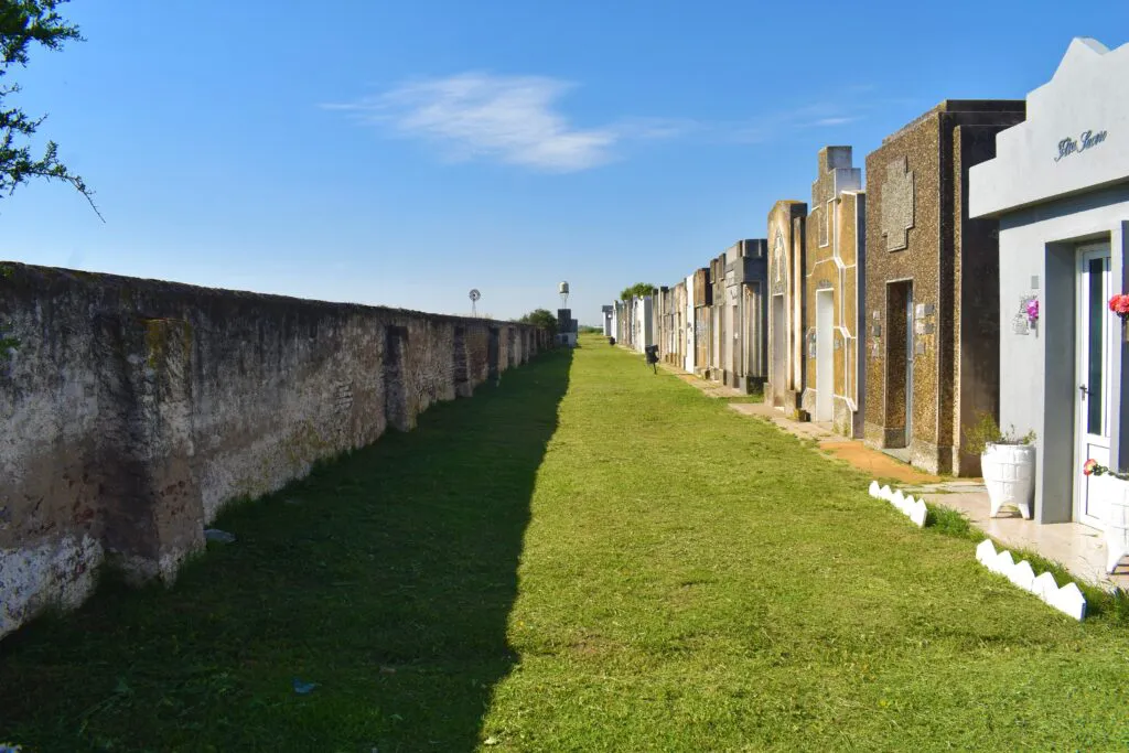 Cementerio 2