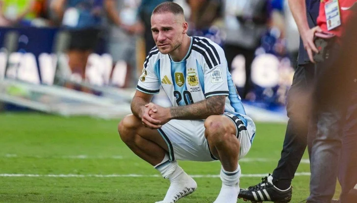 Mac Allister llorando