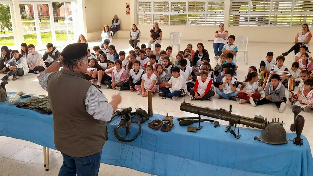 QUETREQUEN MALVINAS 1