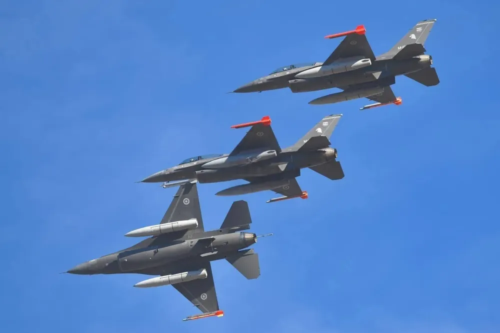 F 16 9-processed(lightpdf.com)