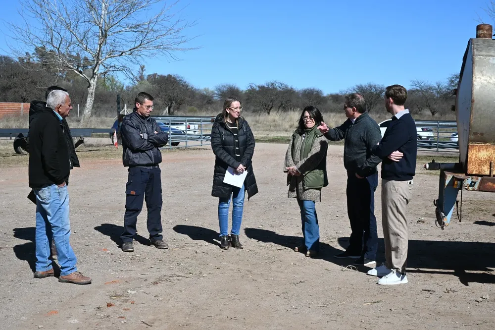 a4276211-3b43-4b44-adcf-161f5ad47083