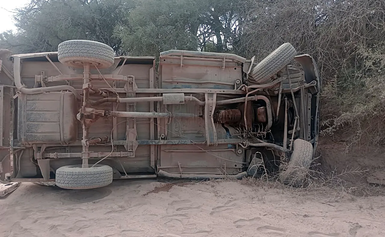 a6e3d816-f2dc-472d-b8d1-a3d63a445c5f