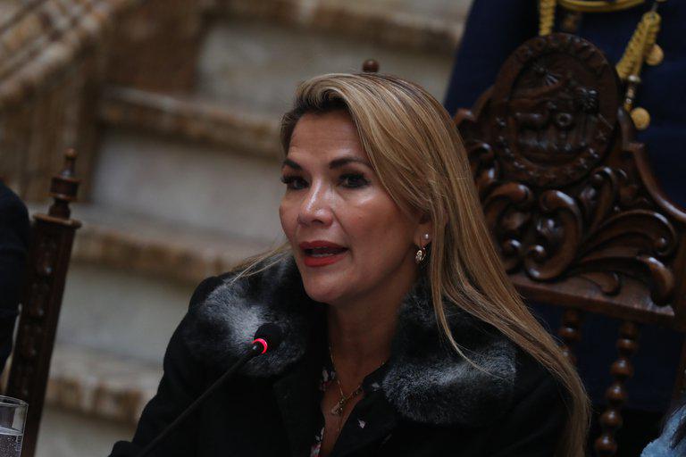 jeanina añez