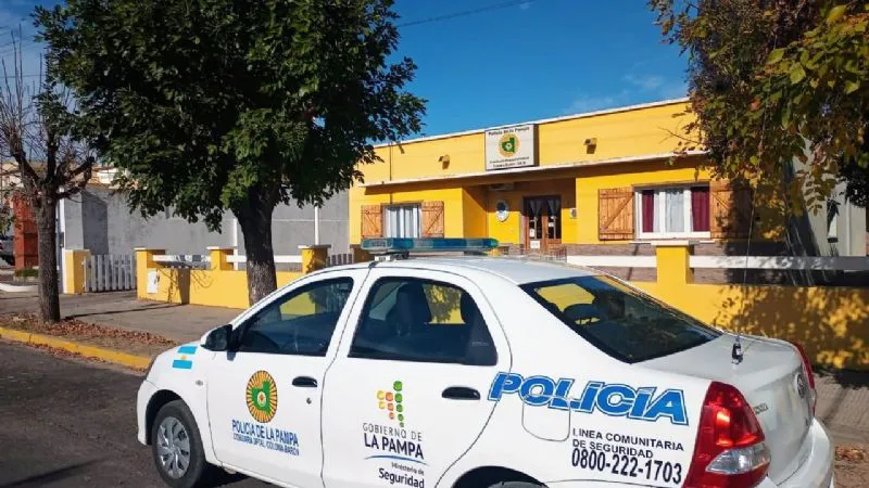 pOLICIA mIRASOL