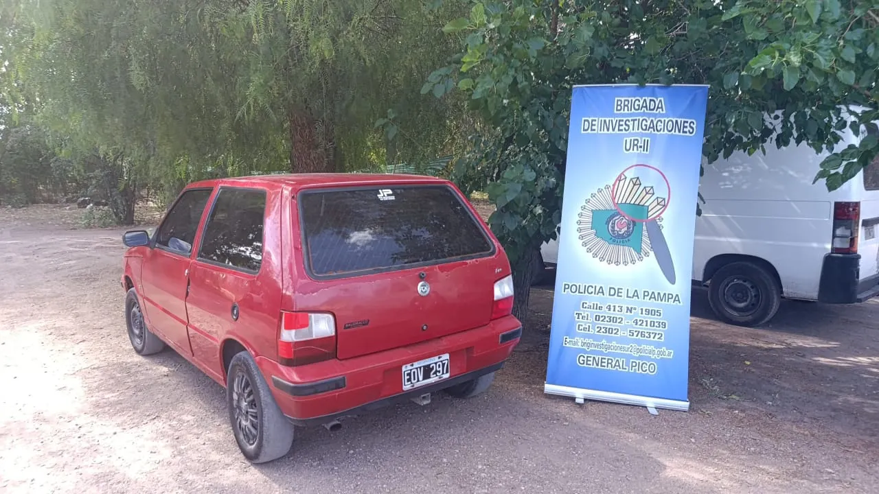 1fe8ce99-4caa-4315-9ffc-3c173411f9b2