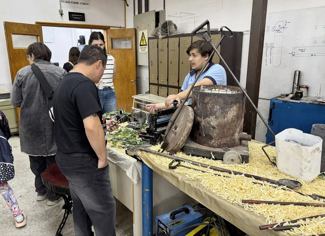 epet trabajos 2025 10 FILE