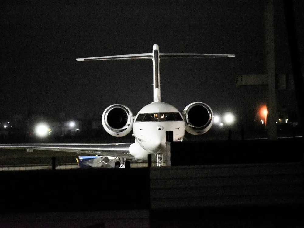 AVION MESSI