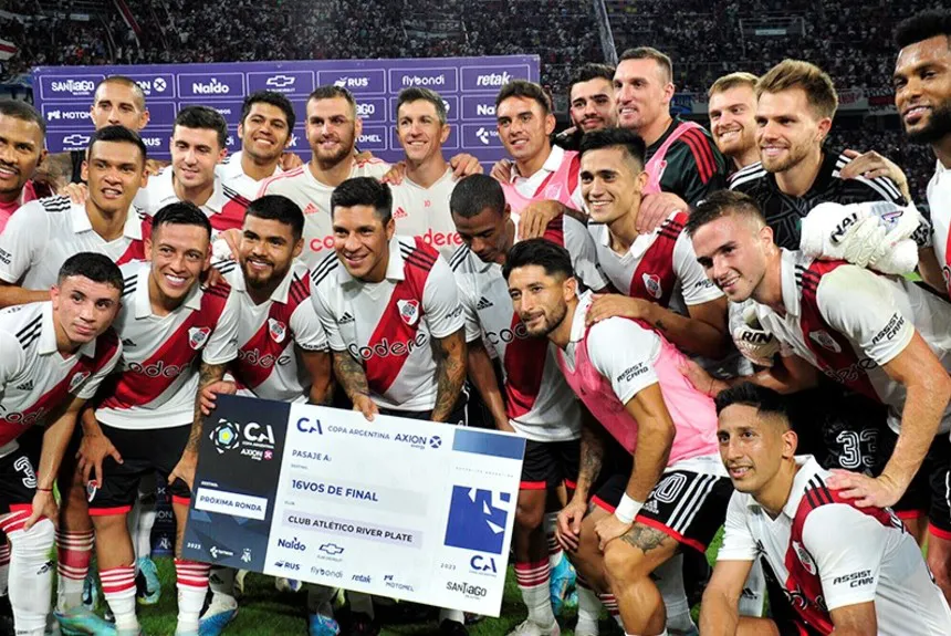 leyjluzVc_860x575__1