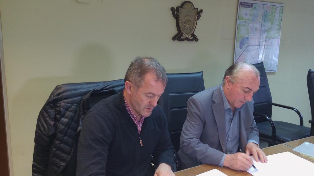 CONSTRUIRAN VIVIENDAS EN INGENIERO LUIGGI 2