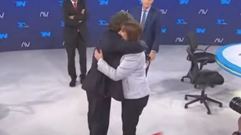 Bullrich Milei abrazo