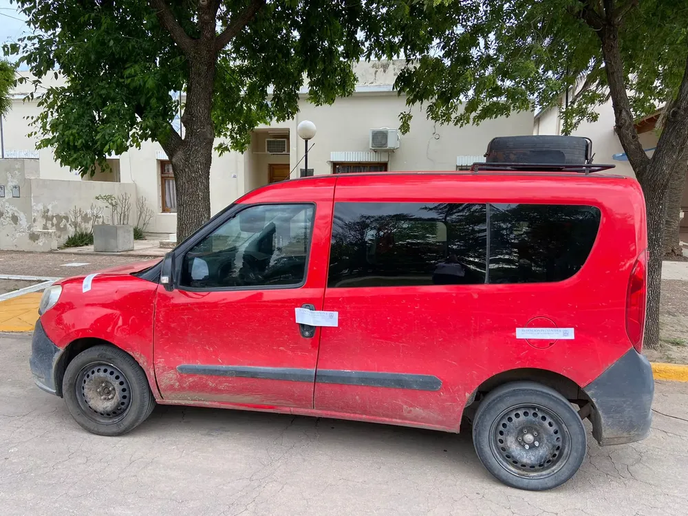 vehiculo secuestrado Embajador