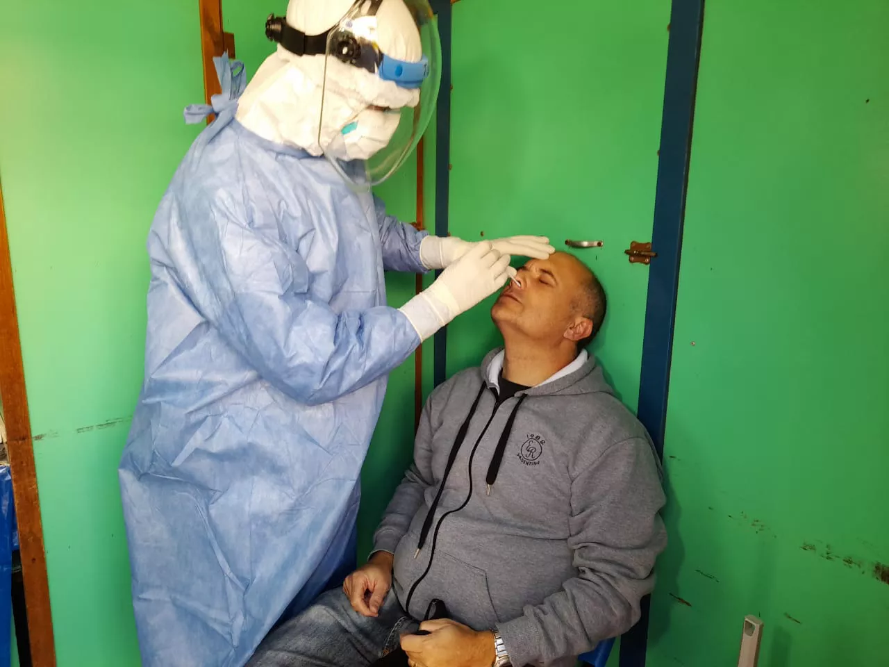 Hisopado Carlitos