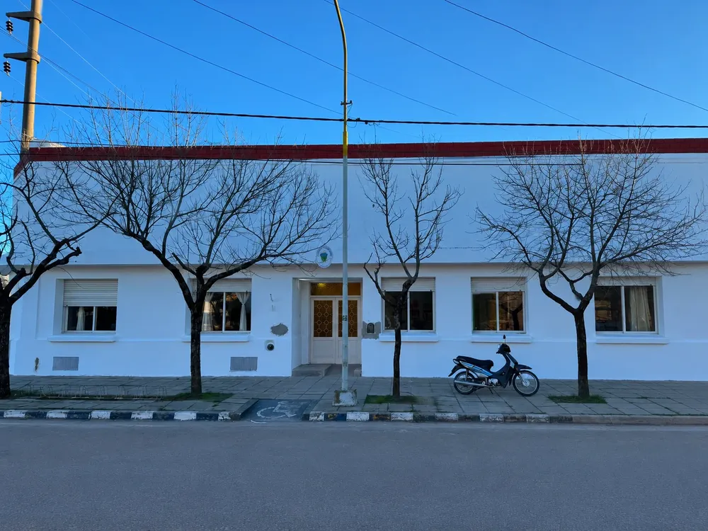 Escuela Especial frente