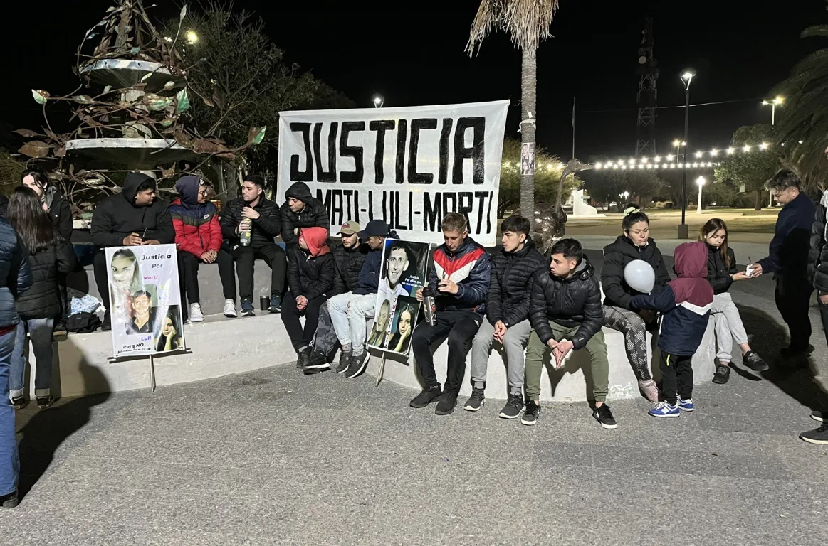 movilizacion tragedia 3 chicos correas 2 (FILEminimizer)