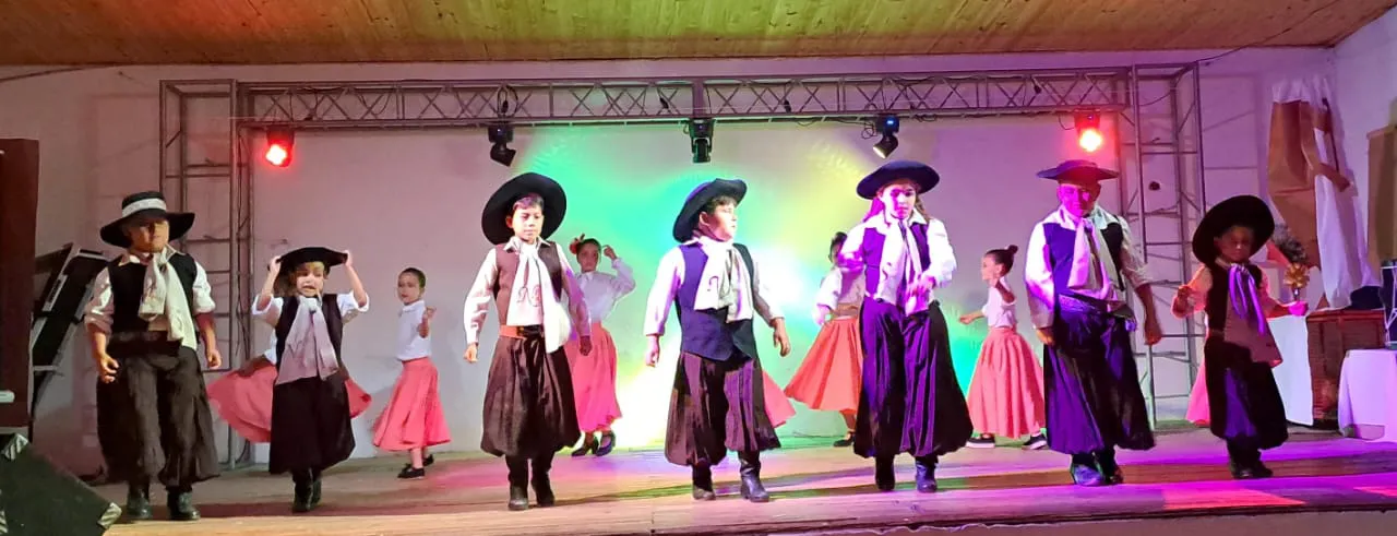 d8c02887-c0e4-41da-9cdd-4eaad21384af