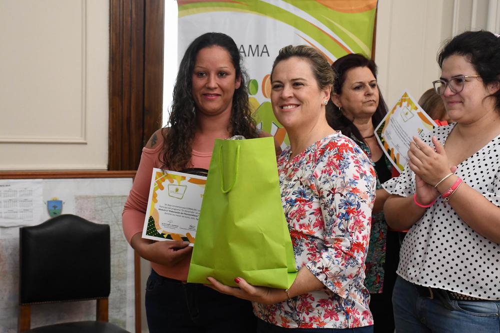 257473_resize-of-gus_0646